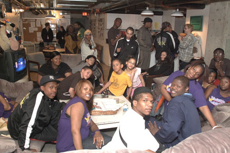 The Kuumba Lynx ensemble relaxes before the show