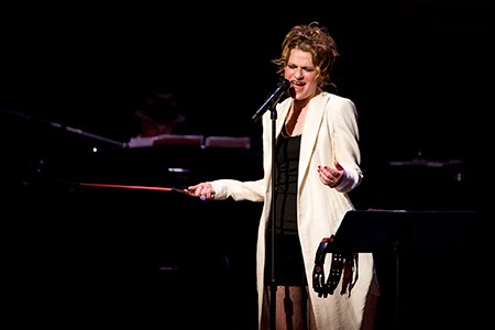 Sandra Bernhard