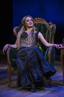 Ensemble member Kate Arrington