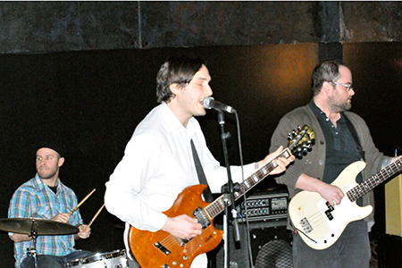 Tim Kinsella and Paul Koob of Joan of Arc play for the crowd.