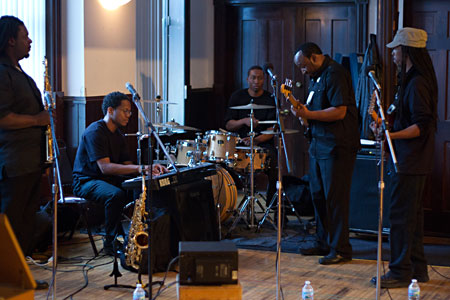 The local R&B/Soul band Aniba Hotep & the Sol Collective rocked the event with two great sets of 70s era songs