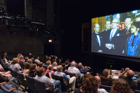 Tracy Letts receiving a Tony
