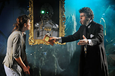 Jane Gordon (Nina O'Keefe) and Henrik Ibsen (Robert Koon)