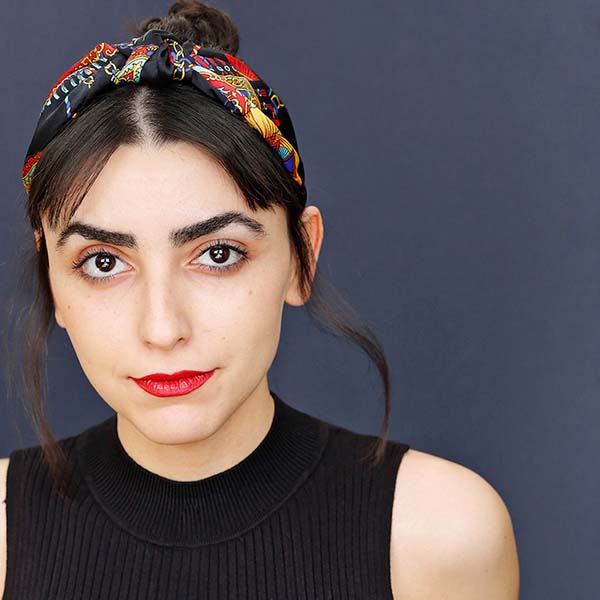  Vaneh Assadourian