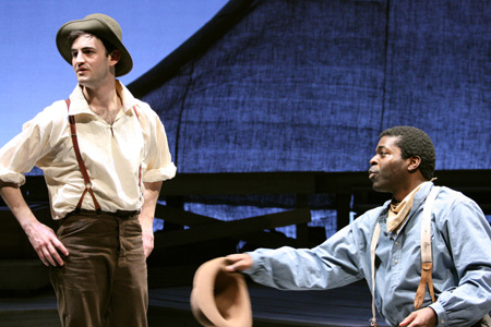 Jurgen Hooper, Chike Johnson