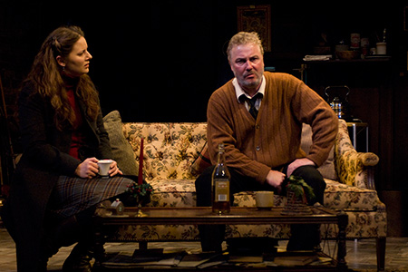 Nicole Wiesner and William Petersen